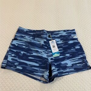 AFTCO Women’s Navy & Light Blue Camo Athletic Shorts
